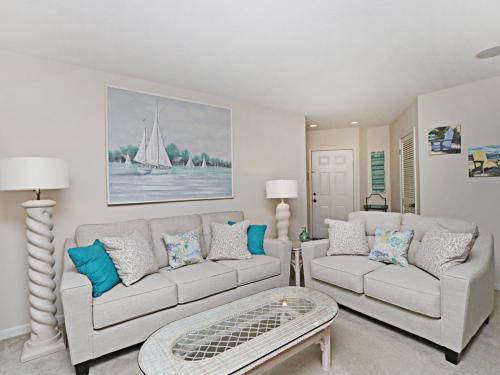 Sea Colony Tall Pines II
