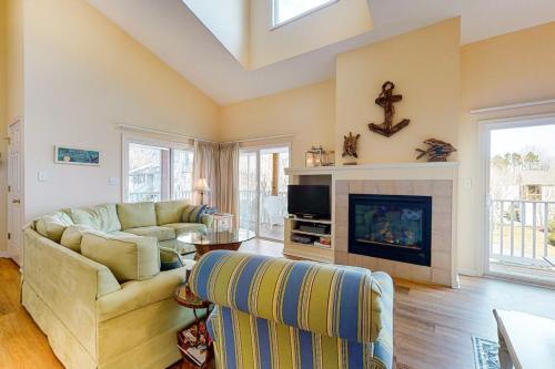 Sea Colony Cypress Lake II