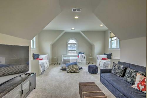 Resort Style Home In Ocean View Near Bethany Beach