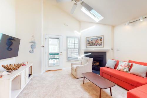 Clearwater - 185 Monterray