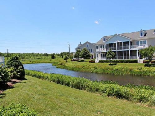 Bear Trap Dunes - 232a October Glory