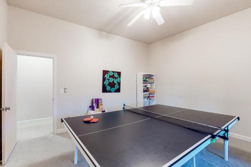 Quillens Point - 38759 Apple