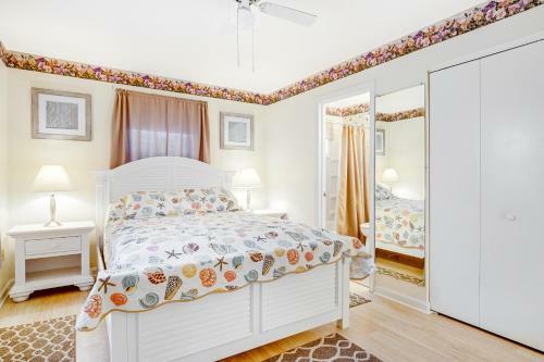 37534 Lighthouse Rd #202