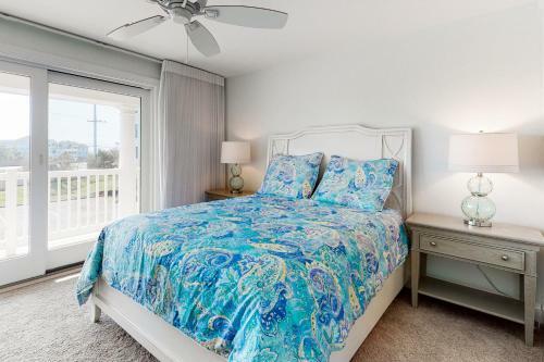 Salt Meadows - 40142 Salt Meadows