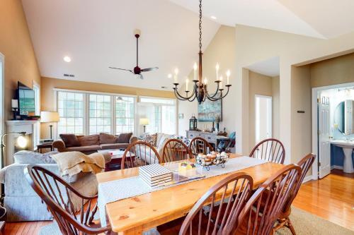 Bear Trap Dunes - 247 October Glory