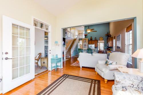 Bayview Landing - 38013 Bayview Circle