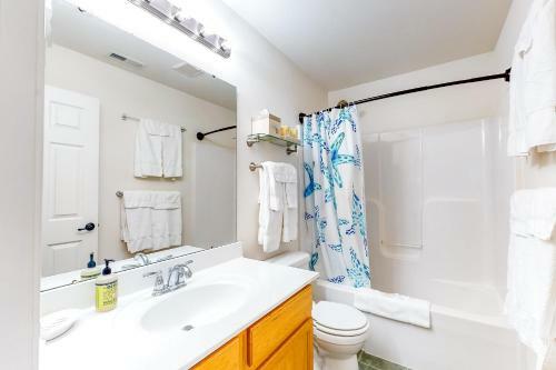 Bayview Landing - 38013 Bayview Circle