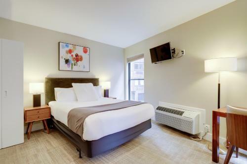 Hotel Sojourn At Dupont Place