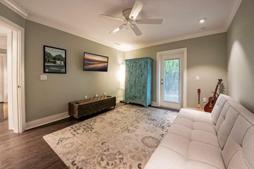 Zen Beach Cottage