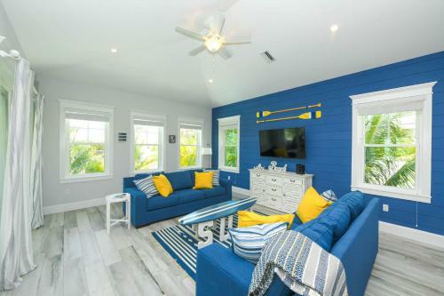 Anna Maria Beach House By Ami Locals