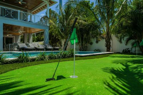 Anna Maria Beach House By Ami Locals