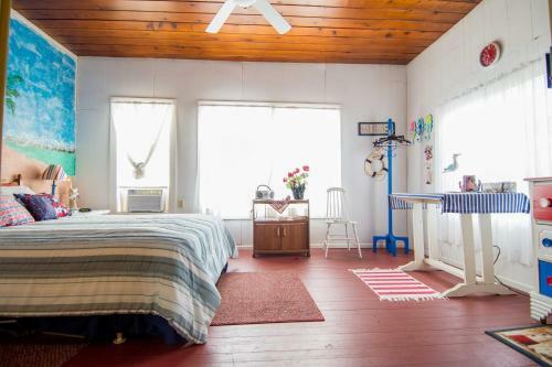 Cozy Beachside Dwelling 9 Mi To Port St Joe!