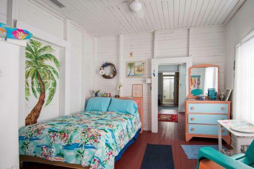 Cozy Beachside Dwelling 9 Mi To Port St Joe!