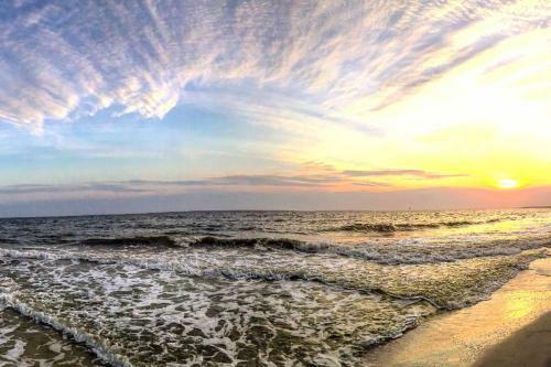 Cozy Beachside Dwelling 9 Mi To Port St Joe!