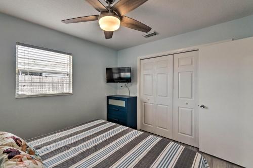 Canalfront Bradenton Home With Dock And Pool!