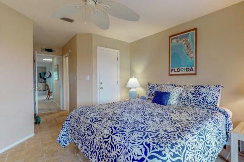 Pelican Cove 6