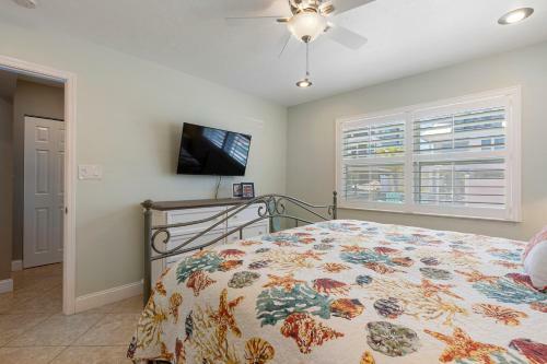 Anna Maria Island - Waterfront Escape