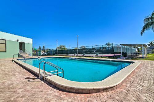 Bella Villa - Bradenton Home With Pool Access