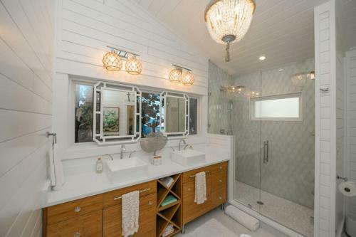 2216 Gulf Dr Home