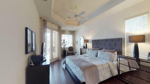 Villa South Beach
