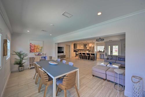 Sun-soaked Canalside Villa With Pool, Game Room