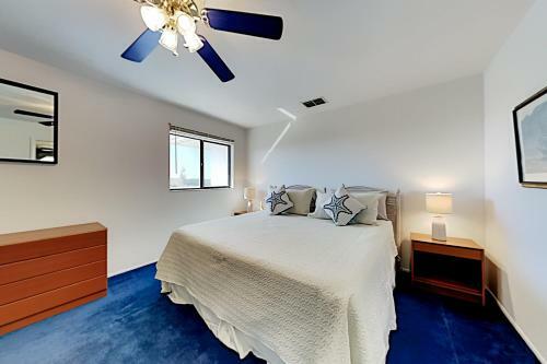 Apartamento Sunset - Waterfront Retreat - Heated Pool & Dock Duplex