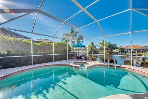 Flamingo Dream Vacation Villa