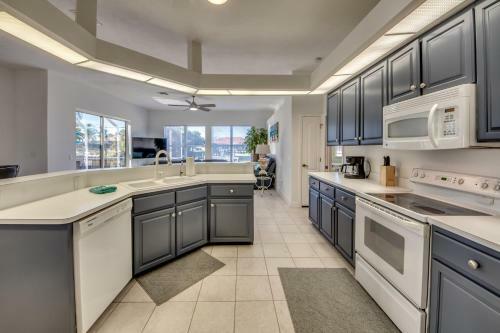 Flamingo Dream Vacation Villa