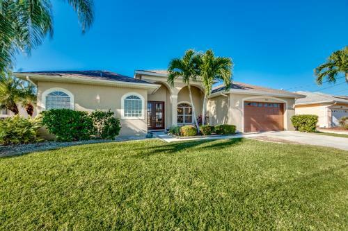 Flamingo Dream Vacation Villa
