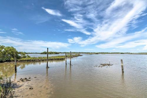Cedar Key Duplex Home With Dock And Stellar Ocean View