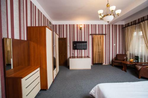 Irshad Hotel