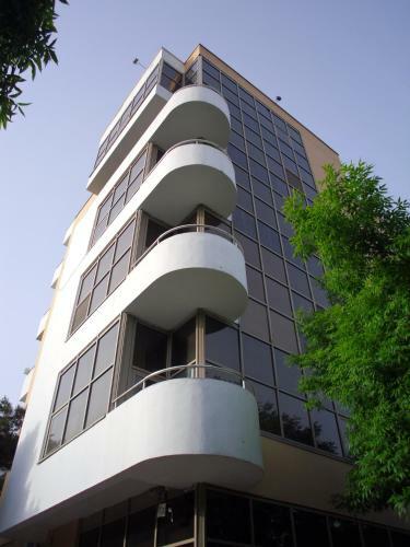 Irshad Hotel