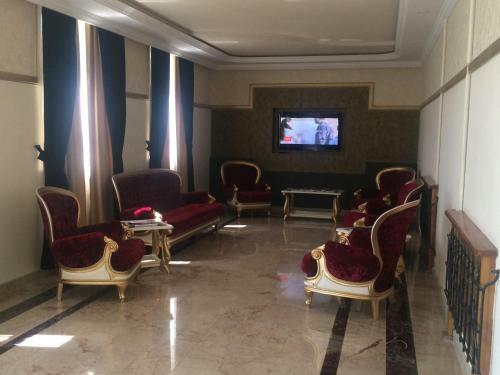 Neapol Hotel