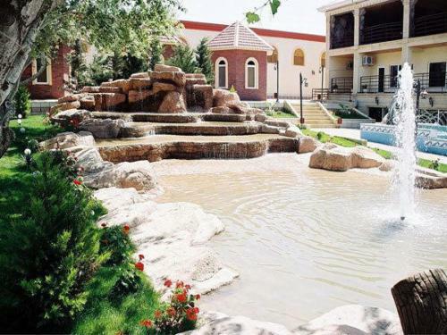 Neapol Hotel