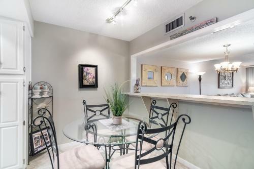 Apartamento Reflections Gulf Front Condo With Ocean Views
