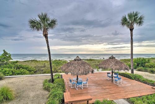 Apartamento Oceanfront Condo With Balcony And Beach Access!