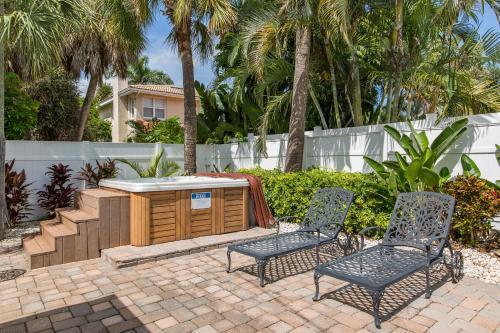 Coconut Breeze III Home