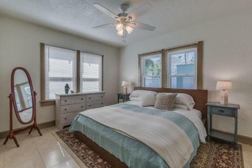 Beach Bungalow Home