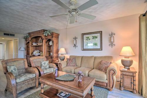 Apartamento Indian Shores Condo With Pool, Dock And Beach Access!