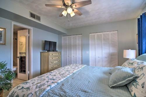 Apartamento Indian Shores Condo With Pool, Dock And Beach Access!