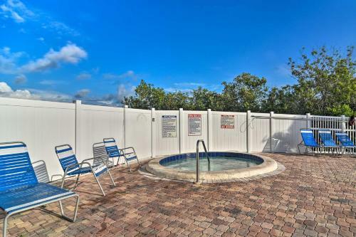 Apartamento Indian Shores Condo With Pool, Dock And Beach Access!