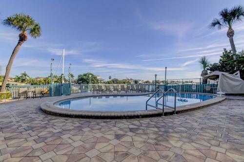 Apartamento Dockside Condo With Pool 2blocks To Clearwater Beach