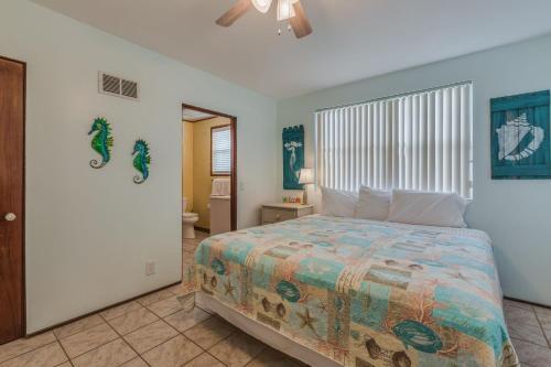 Gulf Sunset Oasis - Beach Front Apts