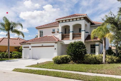 4049otd- Solterra Resort