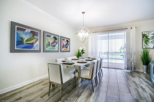 Eight-bedroom Villa 1537