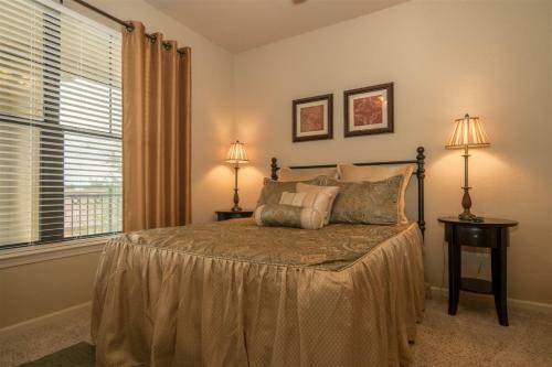 Beautiful 2 Bedroom 2 Bath Condo Close To Disney