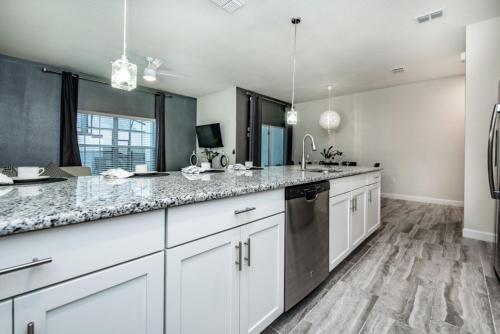 Moon Valley Townhome #230732 Townhouse
