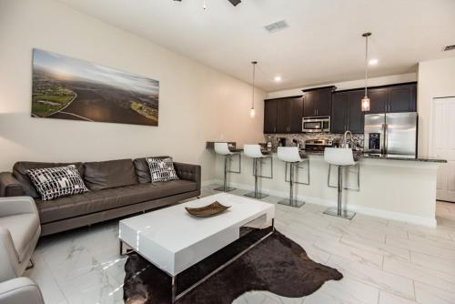 Moon Valley Townhome #230733 Townhouse
