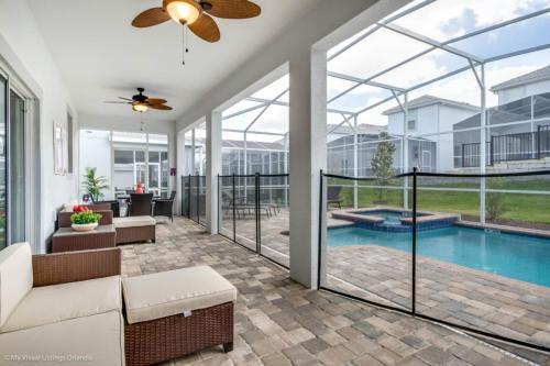 Six-bedroom Villa 9026