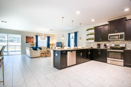 Hazard Street Villa #252629